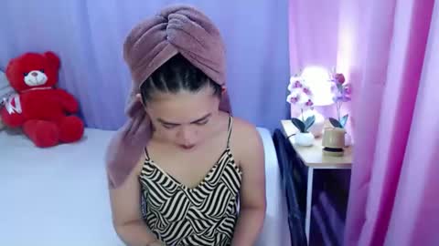 your lovely Dina online show from 05/13/26, 02:20