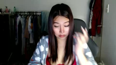 tifanny online show from 02/20/25, 09:11