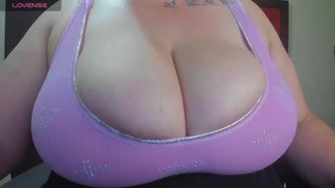 Milla 3 online show from 12/27/24, 06:24