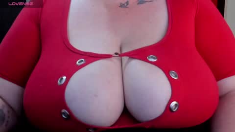 Milla 3 online show from 01/29/25, 03:44