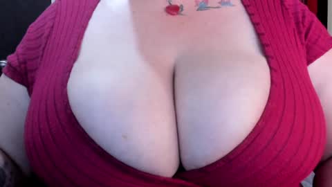 Milla 3 online show from 02/08/25, 06:43