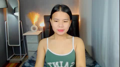 yourmissingprincess online show from 12/17/25, 02:50