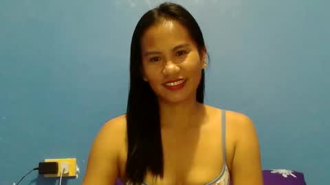yourmorenagirl69 online show from 01/06/26, 11:47