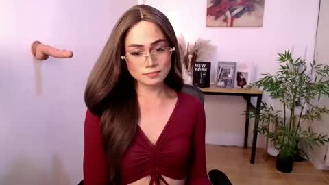 Snapshot of yournaughty_poxysweet chatting on 05/25/26, 09:37 poxy online show from 05/25/26, 09:37
