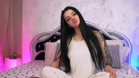 Snapshot of yournaughtyangel1 chatting on 05/25/26, 03:56 Alicia online show from 05/25/26, 03:56