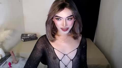 TIFFANY SUCKING QUEEN online show from 05/25/26, 08:15