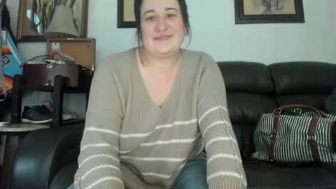 Snapshot of yournewfavoritecamgirl chatting on 01/11/26, 02:22 Lexi online show from 01/11/26, 02:22