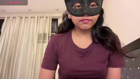 Snapshot of yournewkink12 chatting on 11/08/25, 01:28 YourNewKink online show from 11/08/25, 01:28