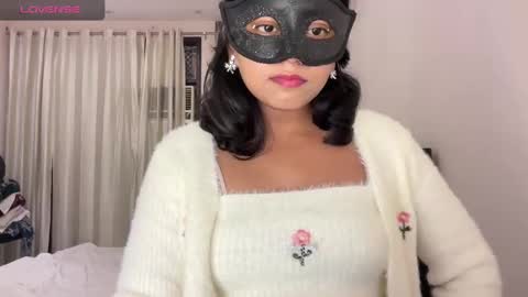 Snapshot of yournewkink12 chatting on 11/16/25, 01:39 YourNewKink online show from 11/16/25, 01:39