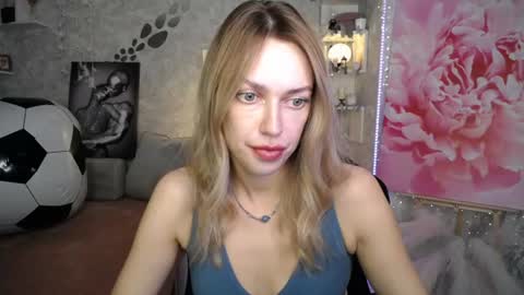 Nicky online show from 07/15/26, 04:23