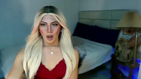 Chloe online show from 12/18/25, 04:46