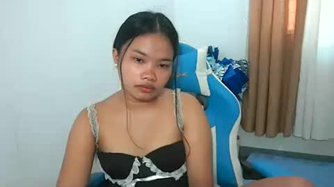 Snapshot of yourpinay_belle chatting on 03/17/26, 03:22 Belle online show from 03/17/26, 03:22