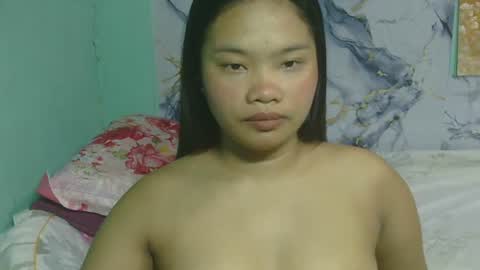 Snapshot of yourpinay_belle chatting on 04/30/26, 10:36 Belle online show from 04/30/26, 10:36