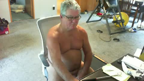 Snapshot of yourpoppi55 chatting on 06/19/26, 01:26 yourpoppi55 online show from 06/19/26, 01:26