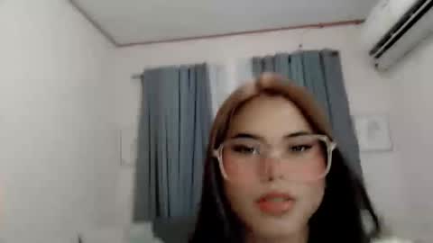 yourprettyblythe_ts online show from 02/06/26, 05:45