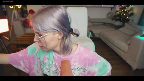 Snapshot of yourprettykate_ chatting on 12/13/24, 08:09 online show from 12/13/24, 08:09