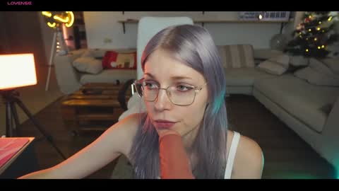 Snapshot of yourprettykate_ chatting on 12/14/24, 09:18 online show from 12/14/24, 09:18