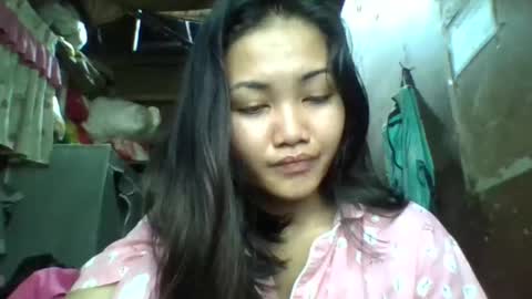 Snapshot of yourqueen1101 chatting on 03/27/26, 02:17 yourqueen1101 online show from 03/27/26, 02:17