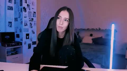 Eva online show from 09/26/25, 07:29