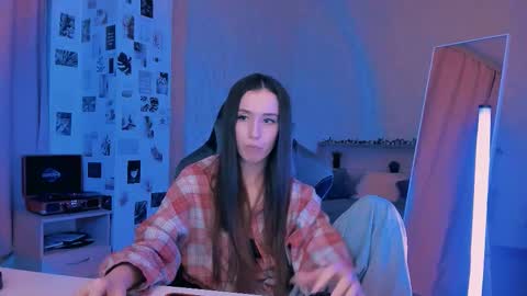 Eva online show from 10/02/25, 08:38
