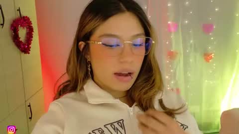 Isabella but you can call me Isa .-. online show from 07/19/26, 03:54