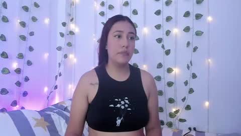 Snapshot of yoursecrethobby_ chatting on 06/30/26, 12:11 Emily online show from 06/30/26, 12:11
