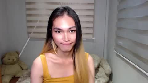    online show from 01/05/25, 02:06