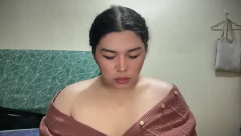 Snapshot of yoursexytowngirl chatting on 04/26/26, 05:38 LALA online show from 04/26/26, 05:38