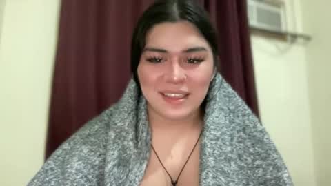 Snapshot of yoursexytowngirl chatting on 05/03/26, 01:28 LALA online show from 05/03/26, 01:28