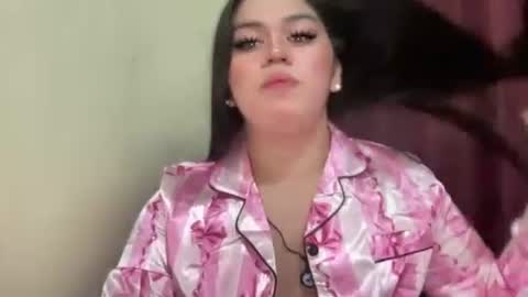 Snapshot of yoursexytowngirl chatting on 05/20/26, 07:09 LALA online show from 05/20/26, 07:09