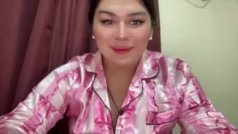 Snapshot of yoursexytowngirl chatting on 05/21/26, 10:22 LALA online show from 05/21/26, 10:22