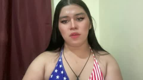 Snapshot of yoursexytowngirl chatting on 07/18/26, 06:23 LALA online show from 07/18/26, 06:23