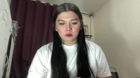 Snapshot of yoursexytowngirl chatting on 07/21/26, 09:06 LALA online show from 07/21/26, 09:06