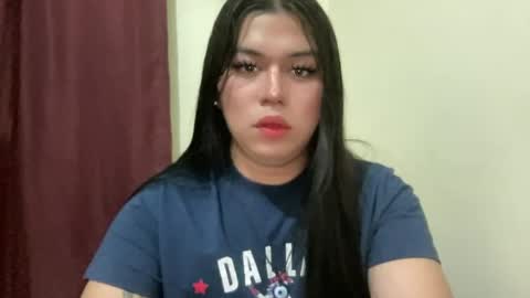 Snapshot of yoursexytowngirl chatting on 07/22/26, 06:22 LALA online show from 07/22/26, 06:22