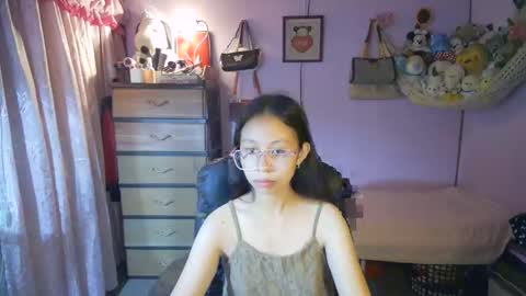 Snapshot of yourshy_cess chatting on 03/21/26, 11:48 Cess online show from 03/21/26, 11:48