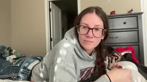 yourstrulylivy online show from 01/07/25, 08:10
