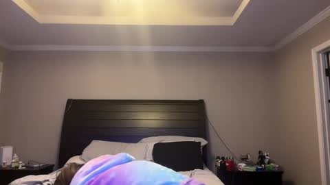 yourstrulylivy online show from 01/09/25, 12:09