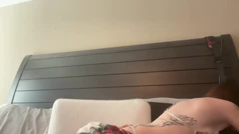 yourstrulylivy online show from 01/21/25, 09:15