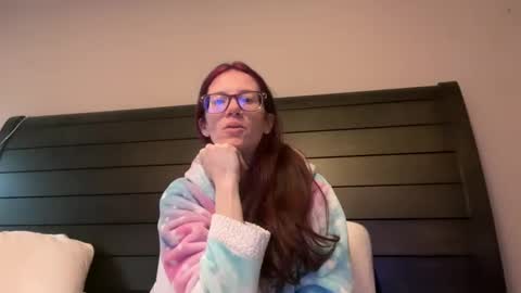 yourstrulylivy online show from 03/07/25, 12:56