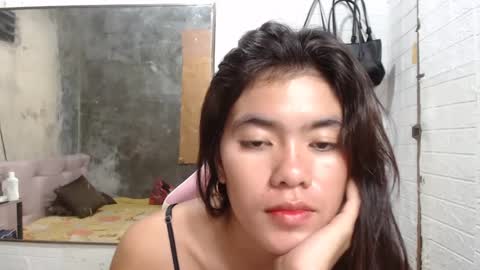Snapshot of yoursweet_asian20 chatting on 12/30/24, 06:20 Maddie online show from 12/30/24, 06:20
