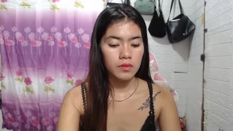 Snapshot of yoursweet_asian20 chatting on 03/06/25, 01:05 Maddie online show from 03/06/25, 01:05