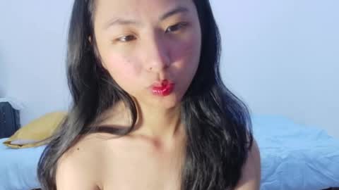 Kiwi online show from 05/21/26, 02:35