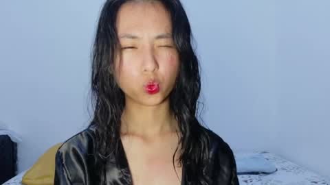 Kiwi online show from 06/02/26, 03:47
