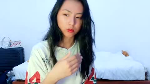 Kiwi online show from 06/30/26, 03:24