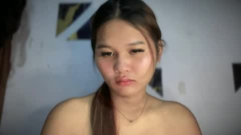 Snapshot of yoursweetgirl_zia chatting on 06/19/26, 05:56 yoursweetgirl_zia online show from 06/19/26, 05:56