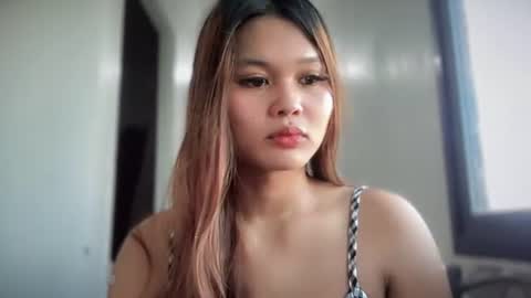 Snapshot of yoursweetgirl_zia chatting on 07/16/26, 07:14 yoursweetgirl_zia online show from 07/16/26, 07:14