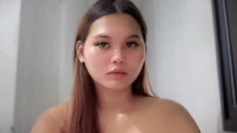 Snapshot of yoursweetgirl_zia chatting on 07/20/26, 10:39 yoursweetgirl_zia online show from 07/20/26, 10:39