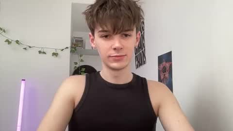 yoursweetyguy online show from 06/24/26, 09:41