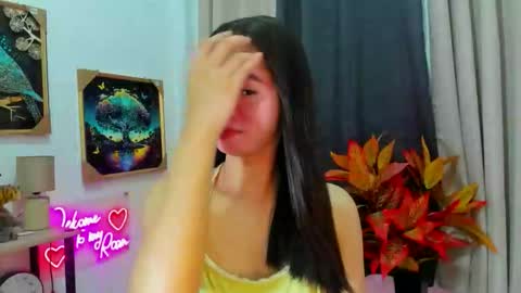 Snapshot of yourtinybunny chatting on 02/20/26, 10:49 yourtinybunny online show from 02/20/26, 10:49