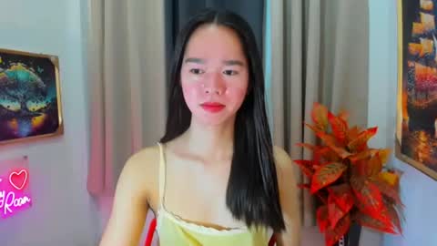 Snapshot of yourtinybunny chatting on 03/23/26, 10:19 yourtinybunny online show from 03/23/26, 10:19